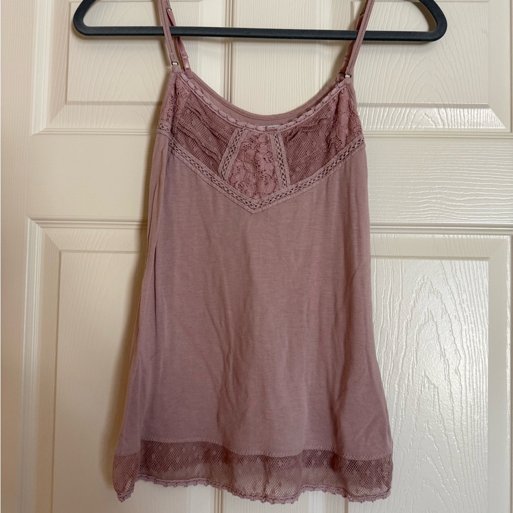 American Eagle Outfitters Blush Lace Cami